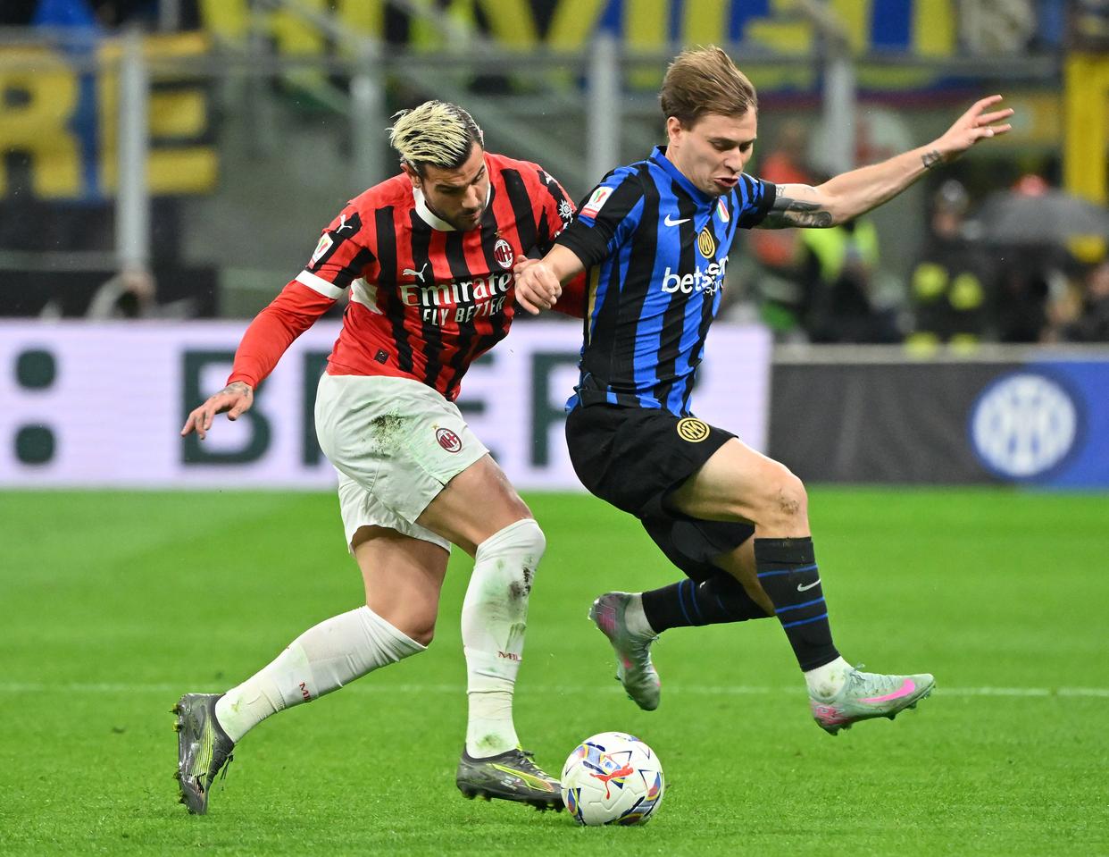 意大利杯今晨走向成谜，AC米兰豪取连胜，话题不断，训练强度明显提升