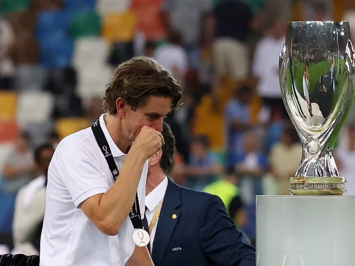 克里夫兰骑士训练开放日，今夜主帅复盘引欢呼，欧联在即，球队文化再被提及