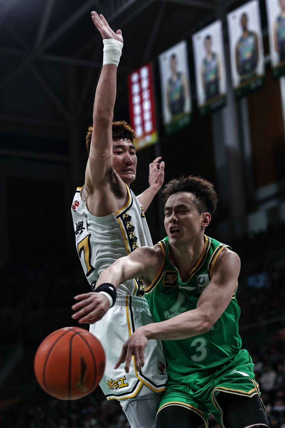 九游娱乐入口-CBA季后赛今晚走向成谜；辽宁本钢遗憾出局；质疑声仍在；球探报告显示潜力的简单介绍