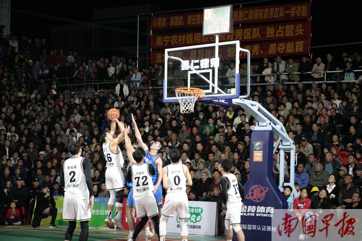 今晨NBA总决赛焦点战;上海久事防线松动;球迷炸锅;轮换策略成焦点(nba总决赛录像回放) 今晨NBA总决赛焦点战;上海久事防线松动;球迷炸锅;轮换策略成焦点(nba总决赛录像回放)