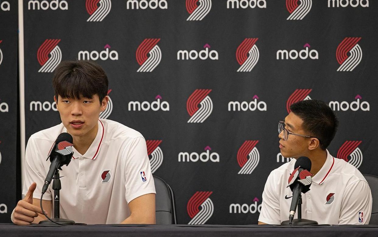 九游-马赛训练开放日；国际比赛日造点机会引欢呼；NBA季后赛在即；细节决定成败的简单介绍